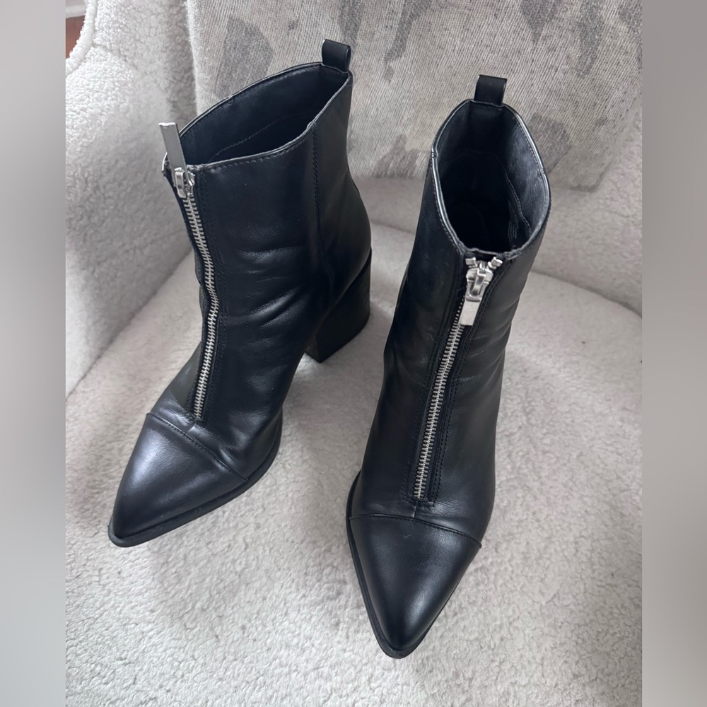 Black Zip Up Pointed-Toe Block Heel Ankle Boots